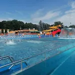 Sportowy Osir Μοτέλ Jawor